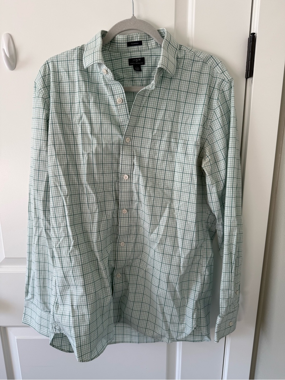 J. Crew Men's Light Green Plaid Button-Down Shirt